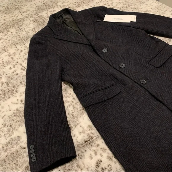 Calvin Klein Men's Malibu Slim-Fit Charcoal Plaid Overcoat - Picture 4 of 13